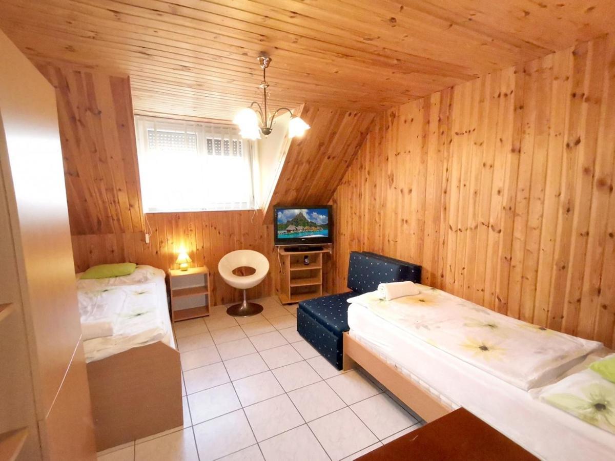 Patko Fogado Bed & Breakfast Hajdúszoboszló Екстериор снимка