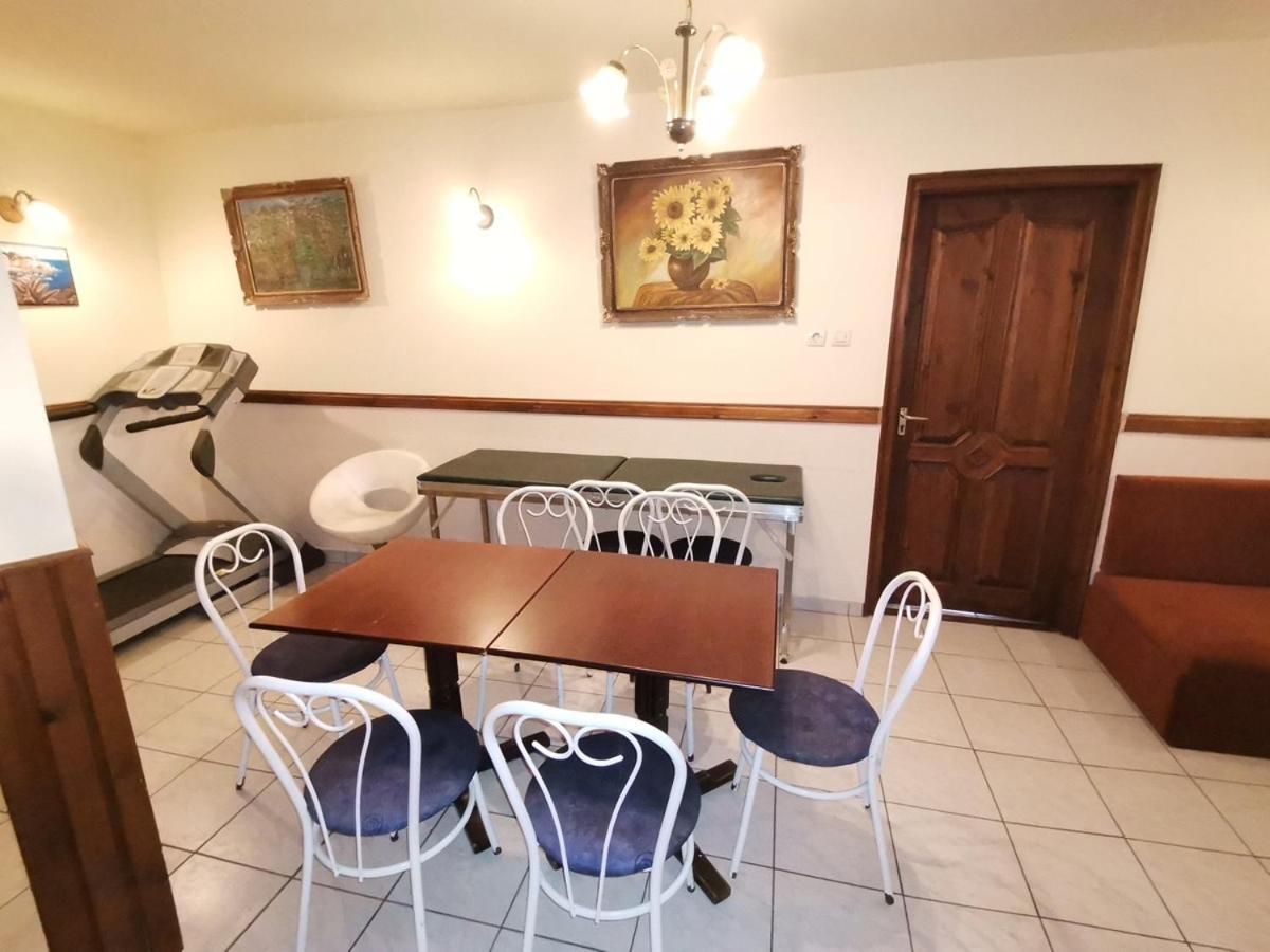 Patko Fogado Bed & Breakfast Hajdúszoboszló Екстериор снимка